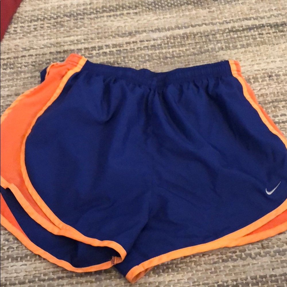 Nike women’s running shorts